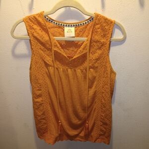 EUC Knox Rose Flowy Eyelet Sleeveless Blouse S